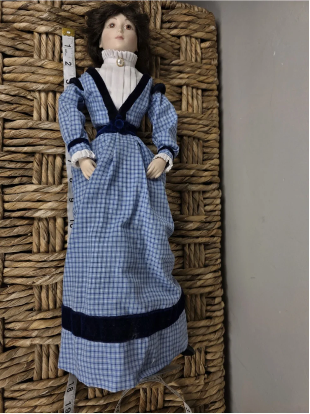 Heritage Signature Collection Porcelain Doll 18
